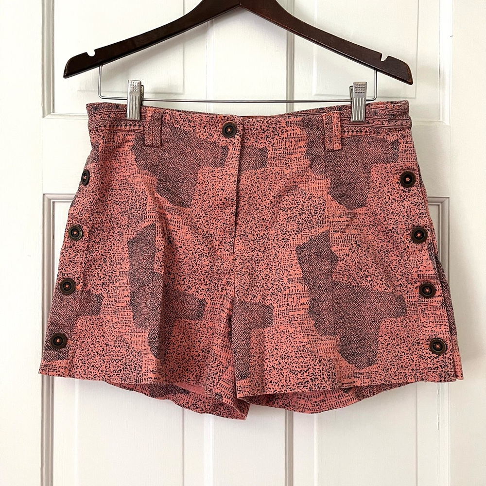 Stylish Salmon Patterned Anthropologie Women's Shorts
